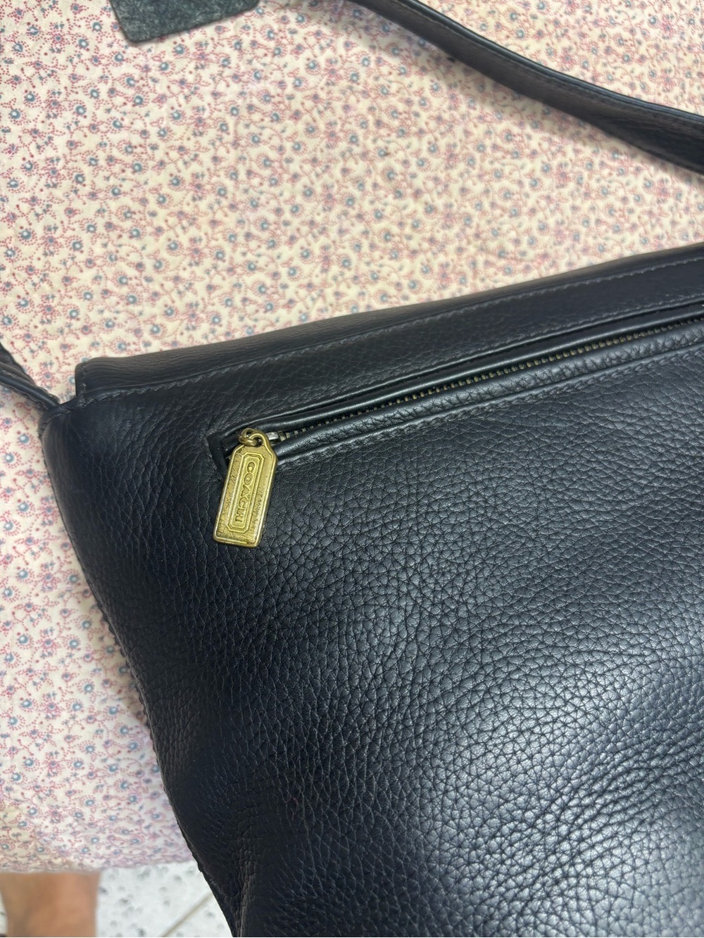 Coach Black Leather Messenger Bag for Men - Picture 3 of 10